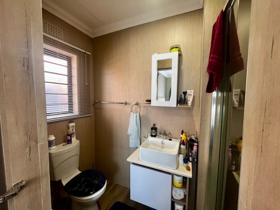 3 Bedroom Property for Sale in Roodepark Eco Estate Gauteng