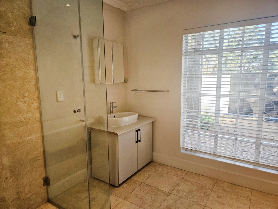 To Let 1 Bedroom Property for Rent in Melrose Gauteng