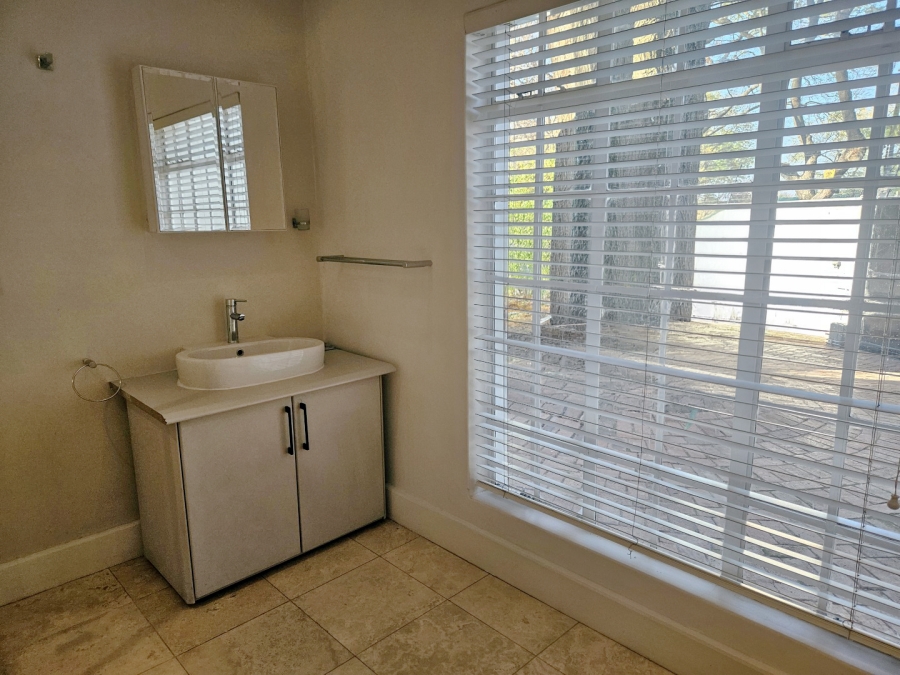 To Let 1 Bedroom Property for Rent in Melrose Gauteng