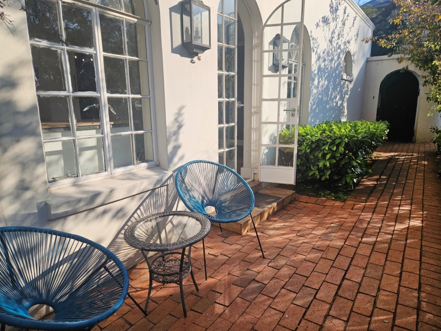 To Let 1 Bedroom Property for Rent in Melrose Gauteng