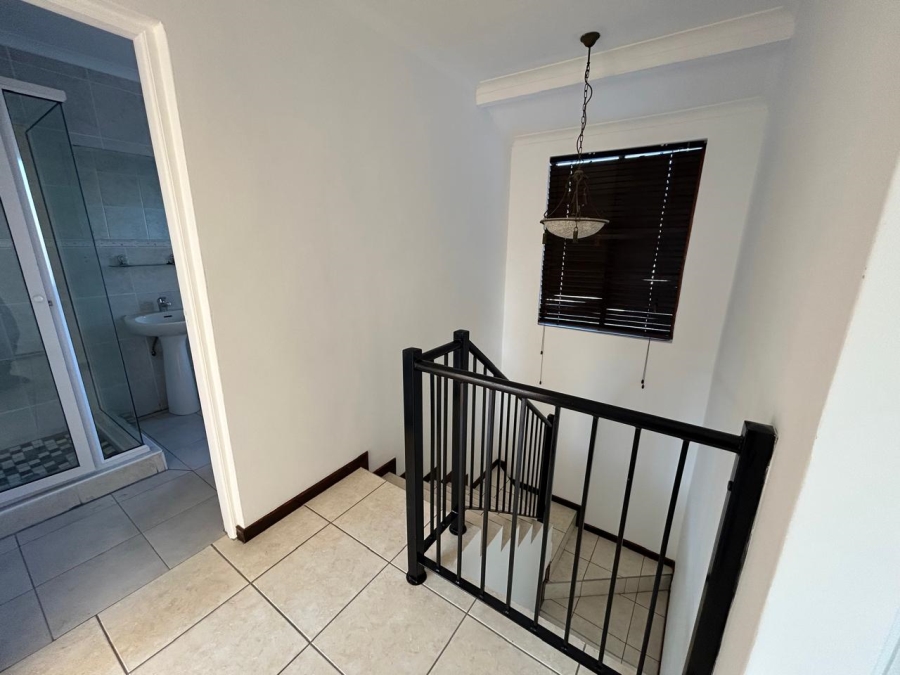 3 Bedroom Property for Sale in Halfway Gardens Gauteng