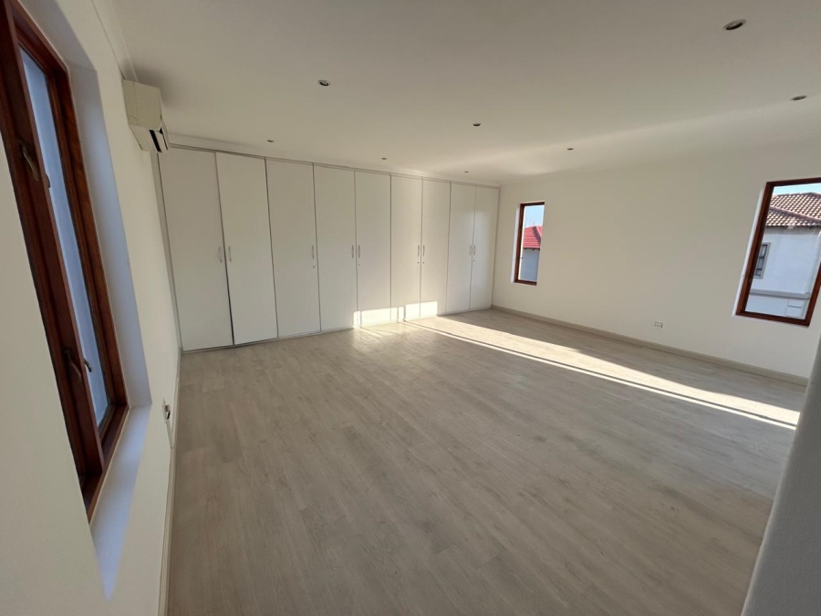 3 Bedroom Property for Sale in Halfway Gardens Gauteng
