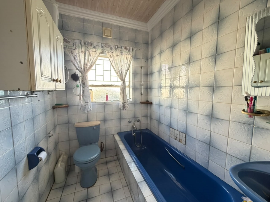 5 Bedroom Property for Sale in Ennerdale Gauteng