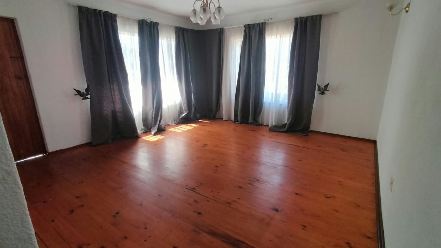 3 Bedroom Property for Sale in Helikonpark Gauteng