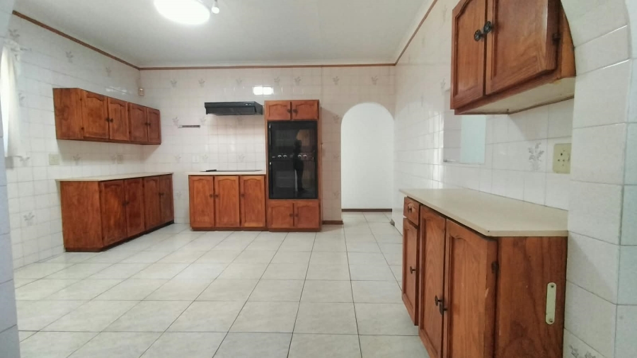 3 Bedroom Property for Sale in Helikonpark Gauteng