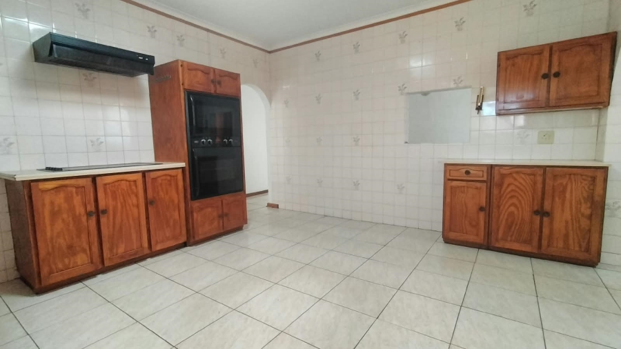 3 Bedroom Property for Sale in Helikonpark Gauteng