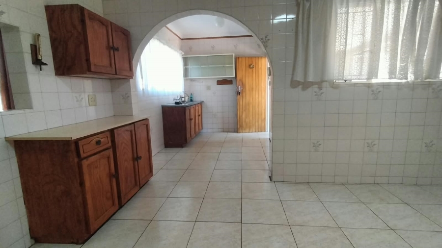 3 Bedroom Property for Sale in Helikonpark Gauteng