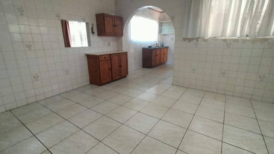 3 Bedroom Property for Sale in Helikonpark Gauteng