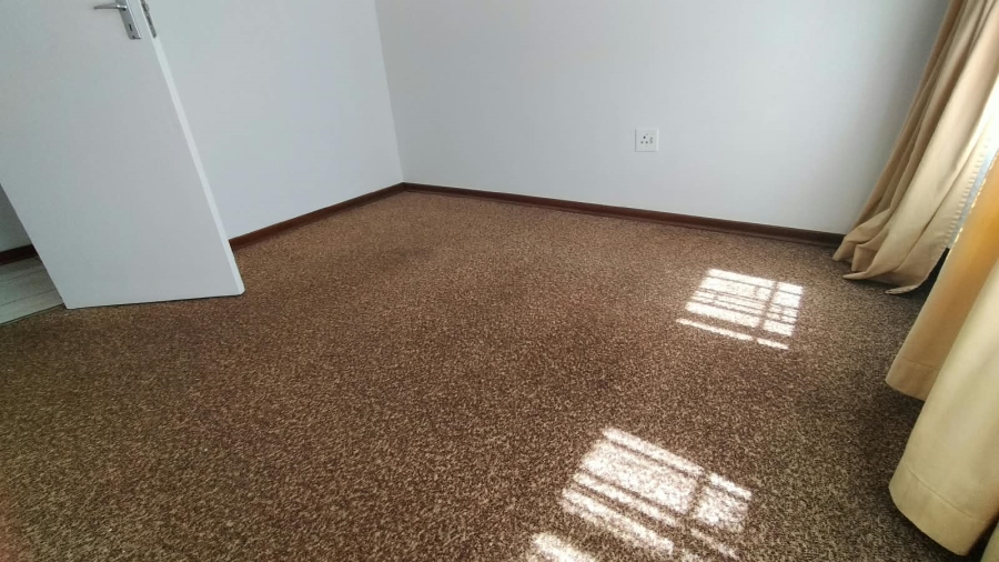 3 Bedroom Property for Sale in Helikonpark Gauteng