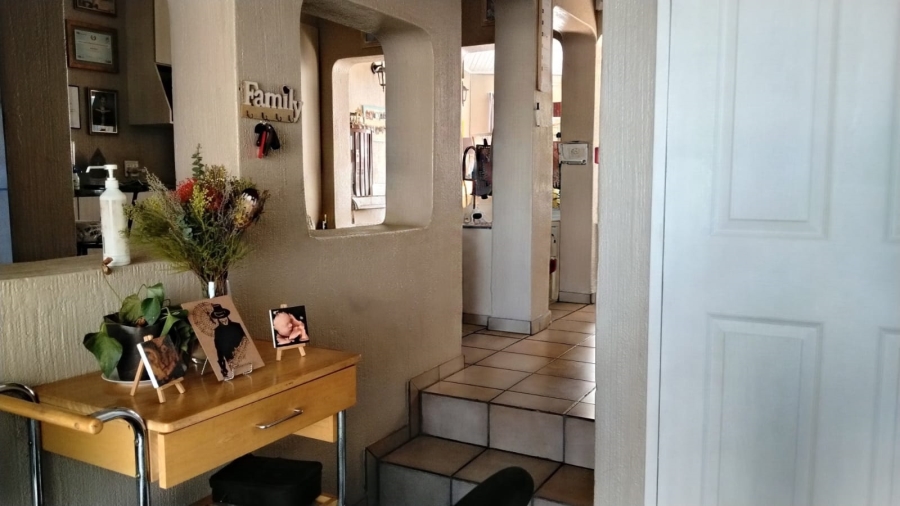 3 Bedroom Property for Sale in Greenhills Gauteng