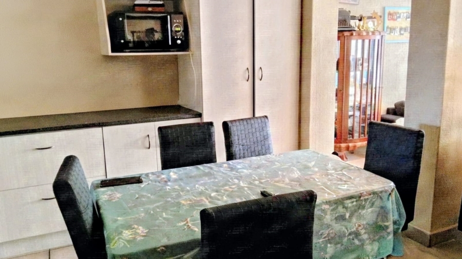 3 Bedroom Property for Sale in Greenhills Gauteng