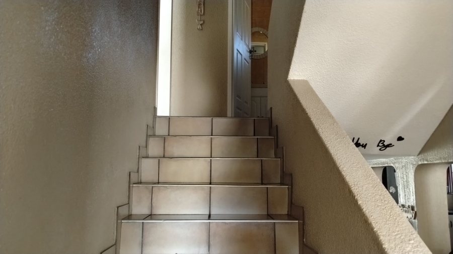 3 Bedroom Property for Sale in Greenhills Gauteng