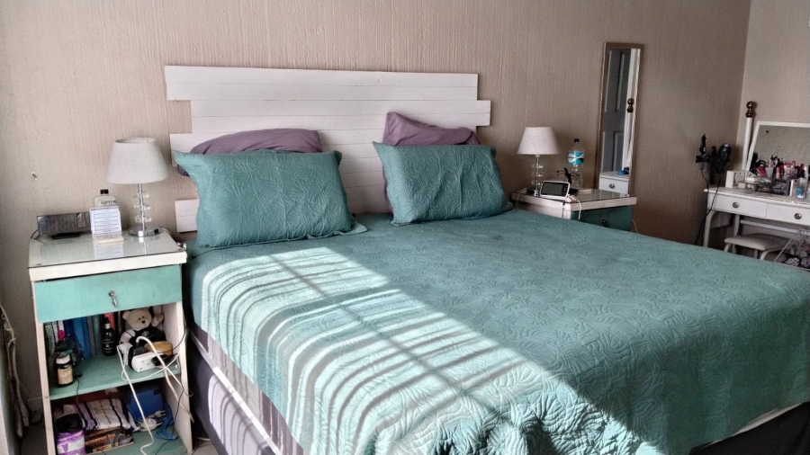 3 Bedroom Property for Sale in Greenhills Gauteng