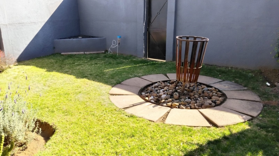 3 Bedroom Property for Sale in Greenhills Gauteng