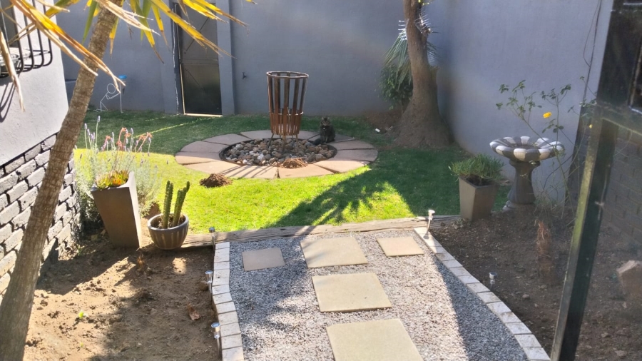 3 Bedroom Property for Sale in Greenhills Gauteng