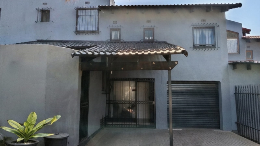 3 Bedroom Property for Sale in Greenhills Gauteng