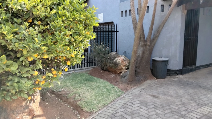 3 Bedroom Property for Sale in Greenhills Gauteng