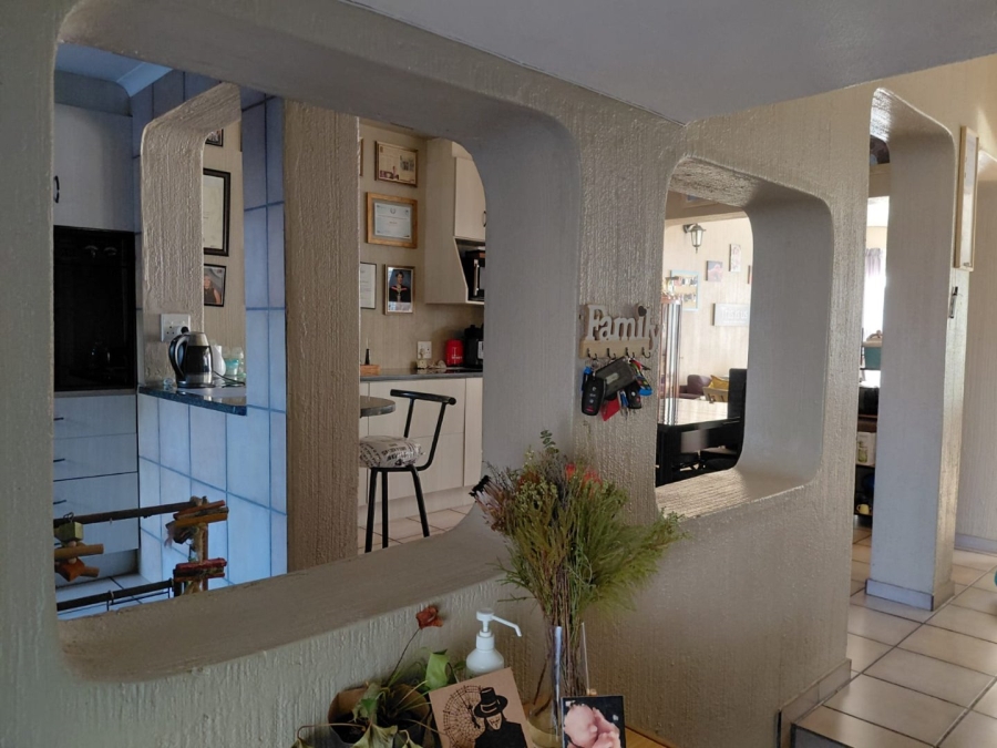 3 Bedroom Property for Sale in Greenhills Gauteng
