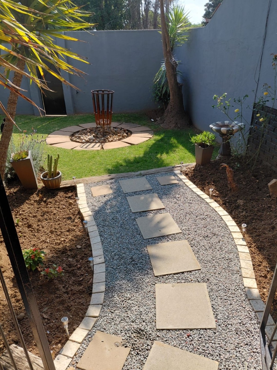 3 Bedroom Property for Sale in Greenhills Gauteng