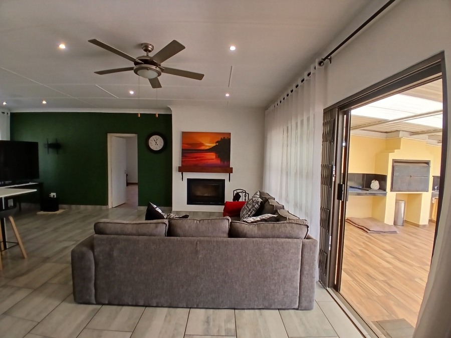 5 Bedroom Property for Sale in Horison Gauteng