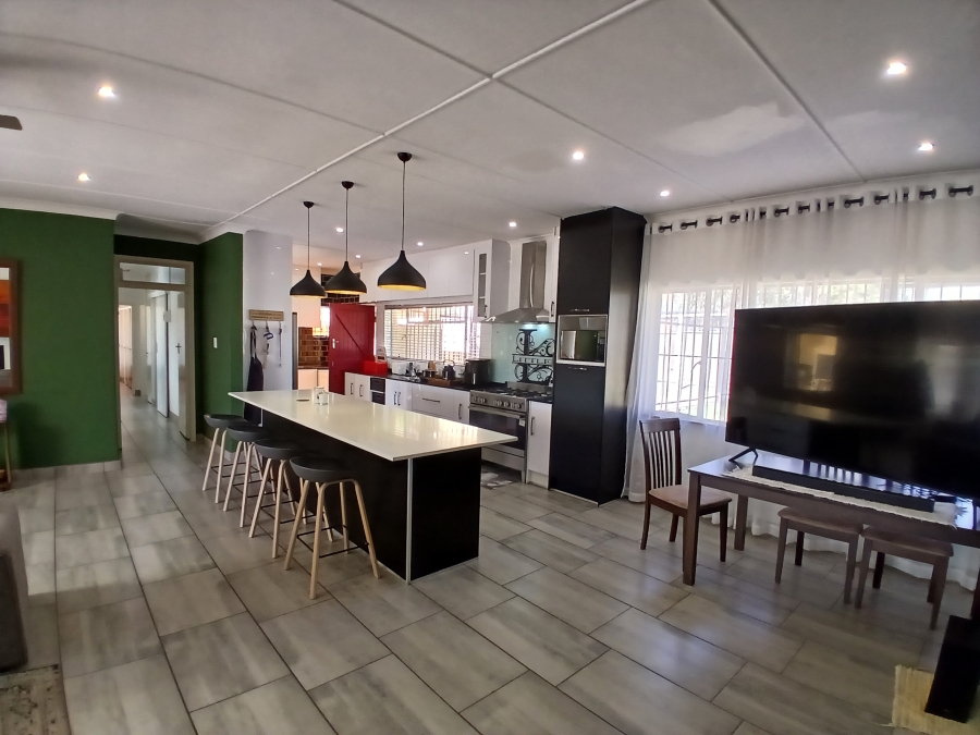 5 Bedroom Property for Sale in Horison Gauteng
