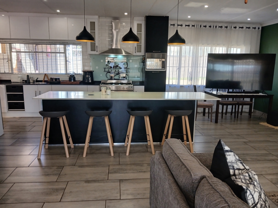 5 Bedroom Property for Sale in Horison Gauteng