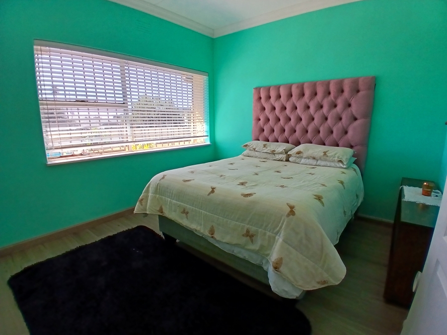 5 Bedroom Property for Sale in Horison Gauteng