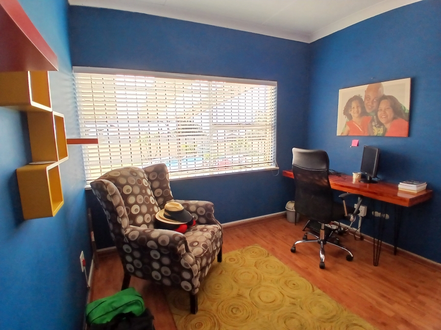 5 Bedroom Property for Sale in Horison Gauteng