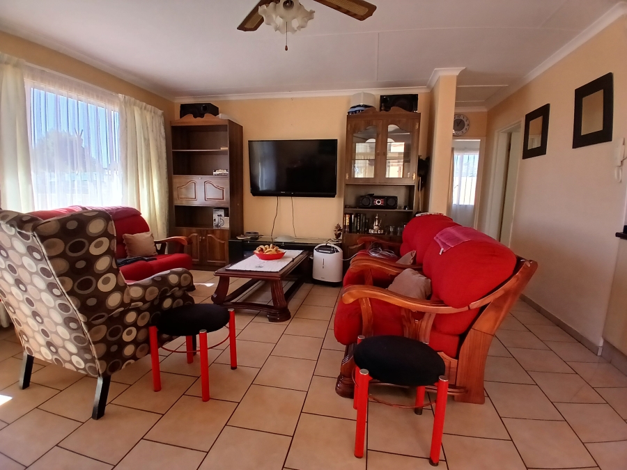 5 Bedroom Property for Sale in Horison Gauteng