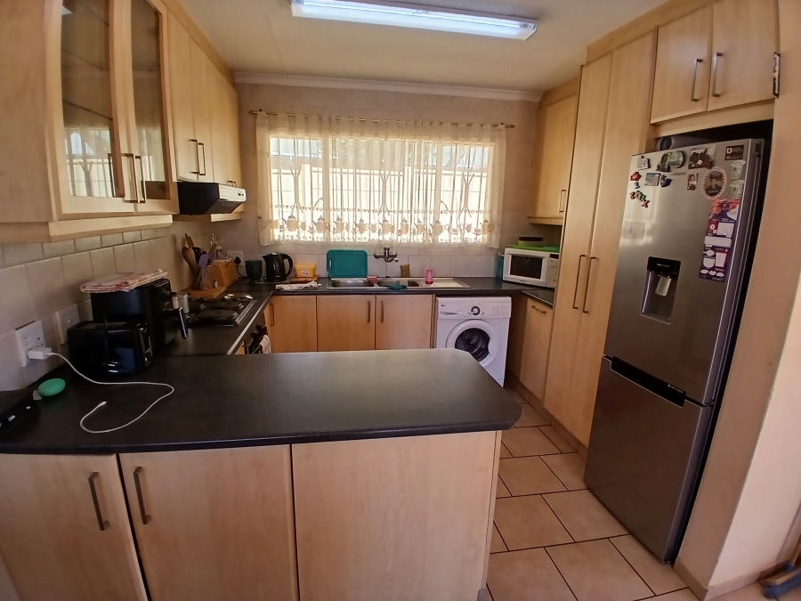 5 Bedroom Property for Sale in Horison Gauteng