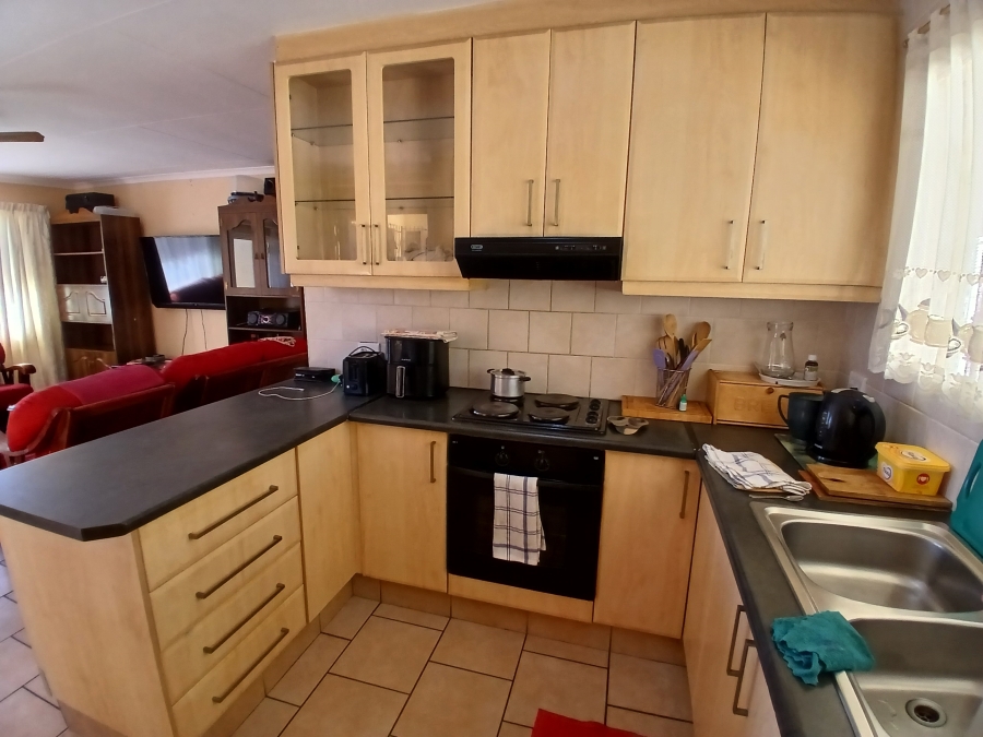 5 Bedroom Property for Sale in Horison Gauteng