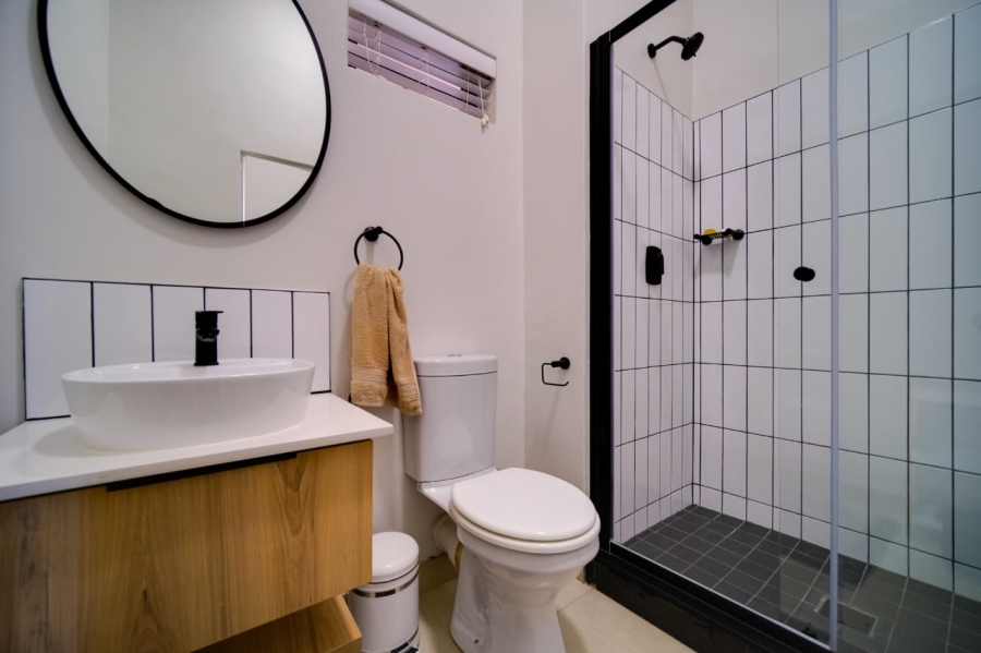 2 Bedroom Property for Sale in Mulbarton Gauteng