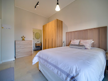 2 Bedroom Property for Sale in Mulbarton Gauteng