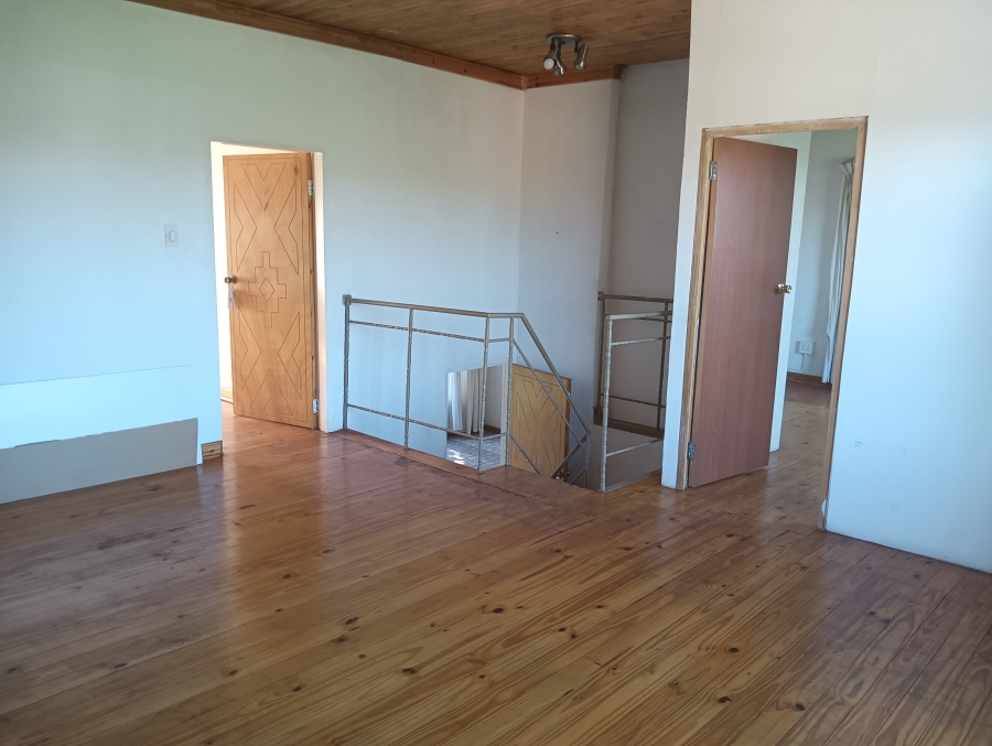 5 Bedroom Property for Sale in Wilro Park Gauteng