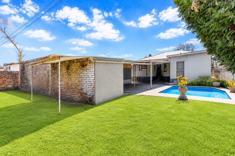 3 Bedroom Property for Sale in Roodepoort North Gauteng