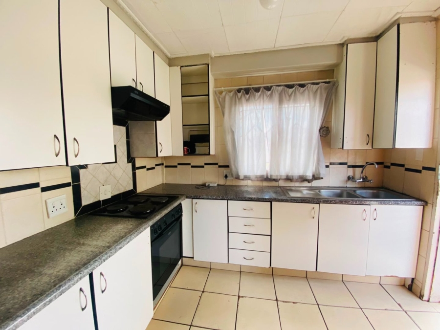 3 Bedroom Property for Sale in Nkwe Estate Gauteng