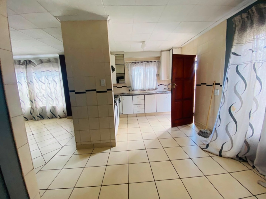 3 Bedroom Property for Sale in Nkwe Estate Gauteng