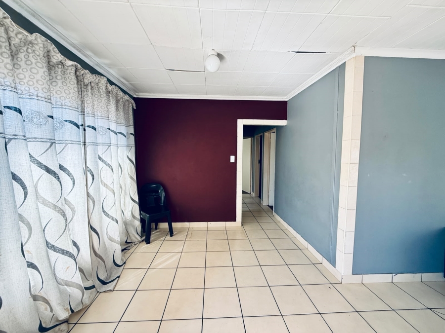 3 Bedroom Property for Sale in Nkwe Estate Gauteng