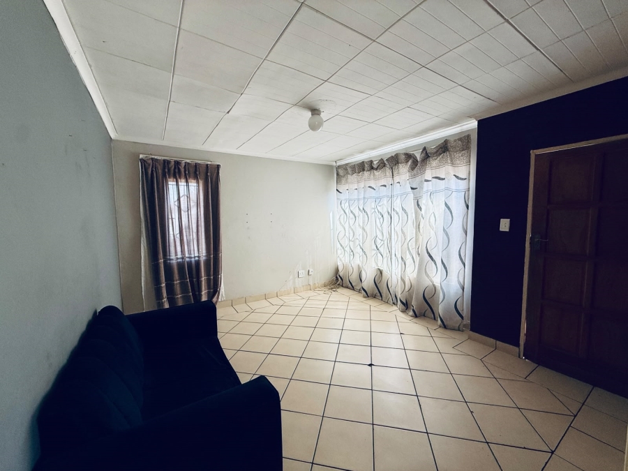 3 Bedroom Property for Sale in Nkwe Estate Gauteng