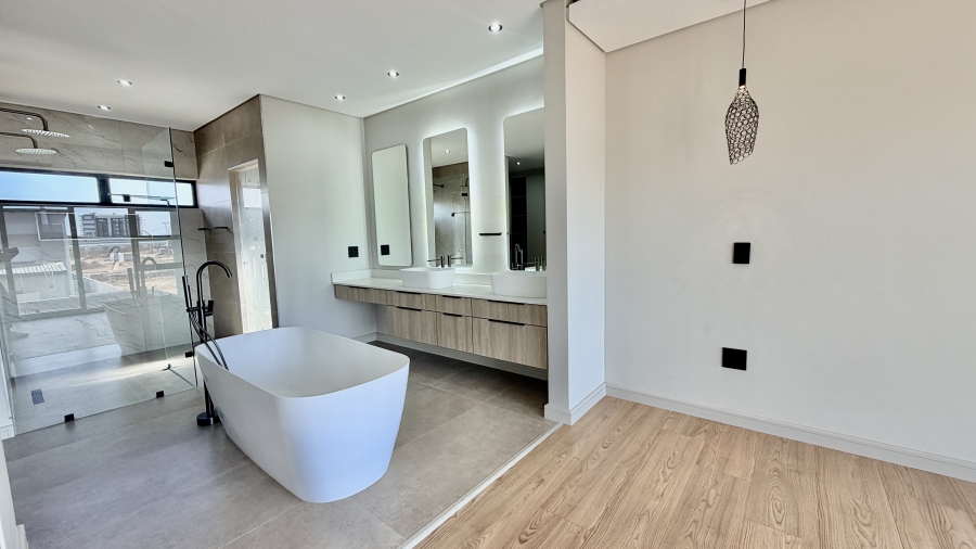 3 Bedroom Property for Sale in Fountainbrook Estate Gauteng