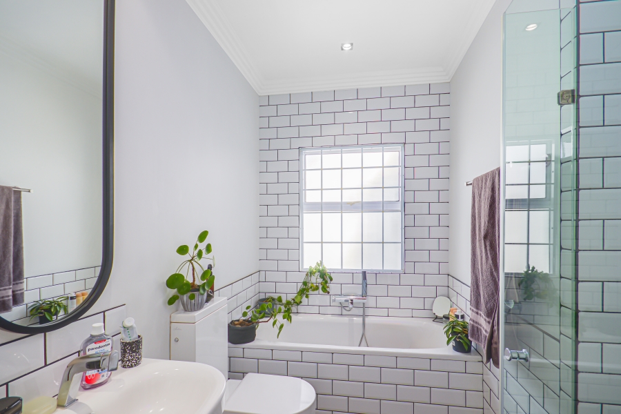 2 Bedroom Property for Sale in Rivonia Gauteng