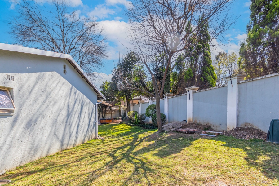 2 Bedroom Property for Sale in Rivonia Gauteng