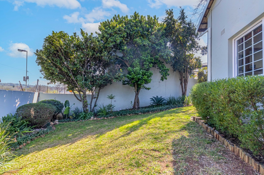 2 Bedroom Property for Sale in Rivonia Gauteng