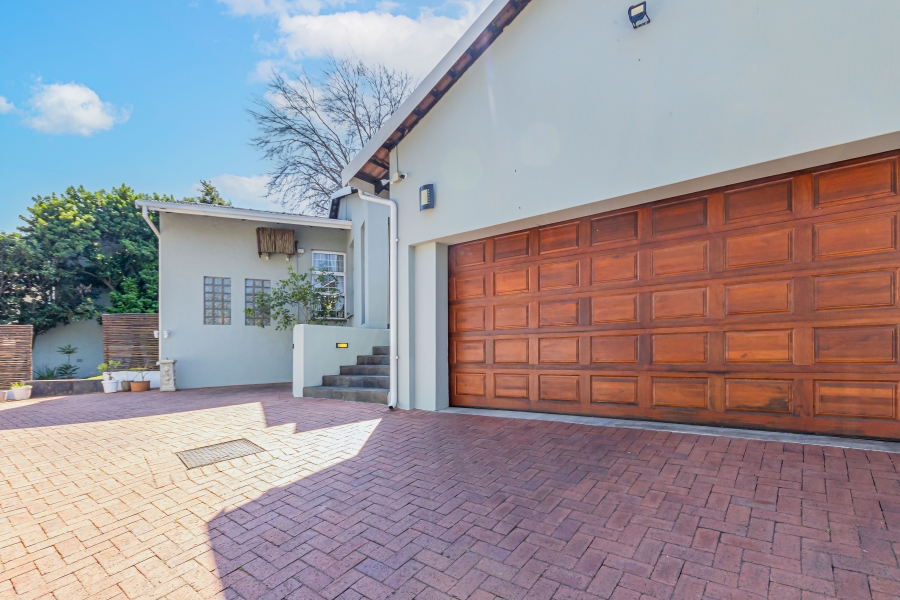 2 Bedroom Property for Sale in Rivonia Gauteng