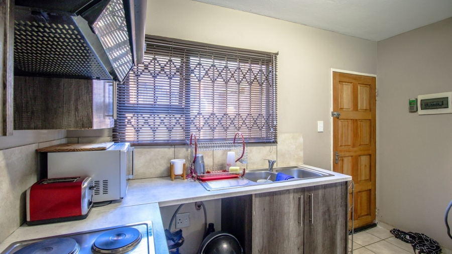 2 Bedroom Property for Sale in Witfield Gauteng
