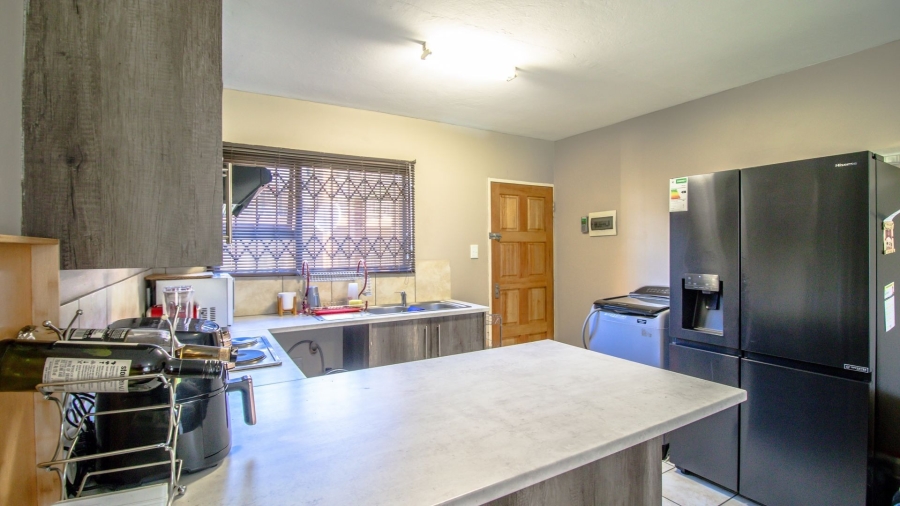 2 Bedroom Property for Sale in Witfield Gauteng