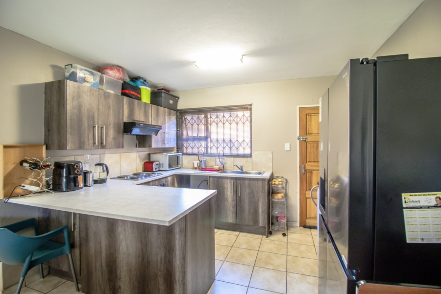 2 Bedroom Property for Sale in Witfield Gauteng