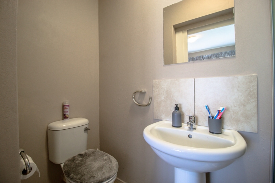 2 Bedroom Property for Sale in Witfield Gauteng