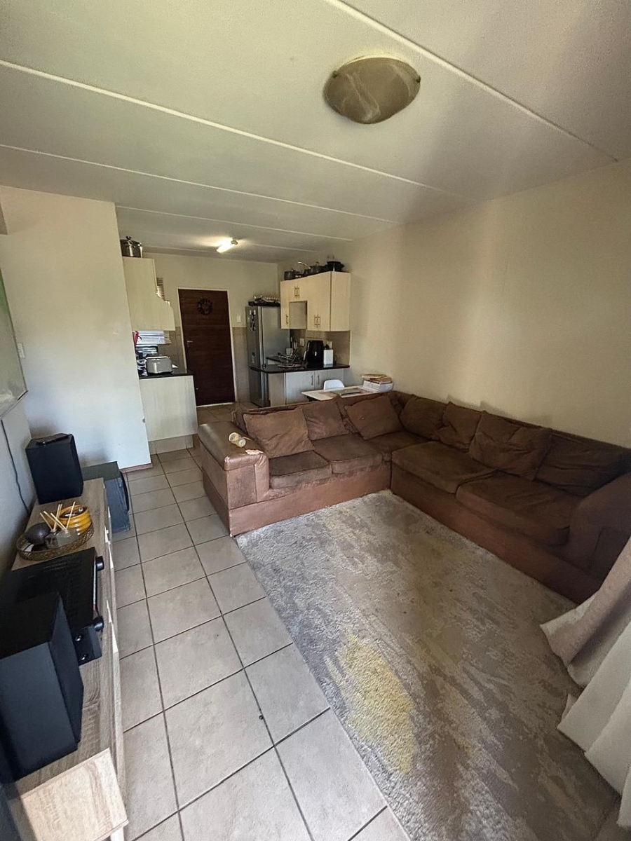 To Let 2 Bedroom Property for Rent in Noordwyk Gauteng