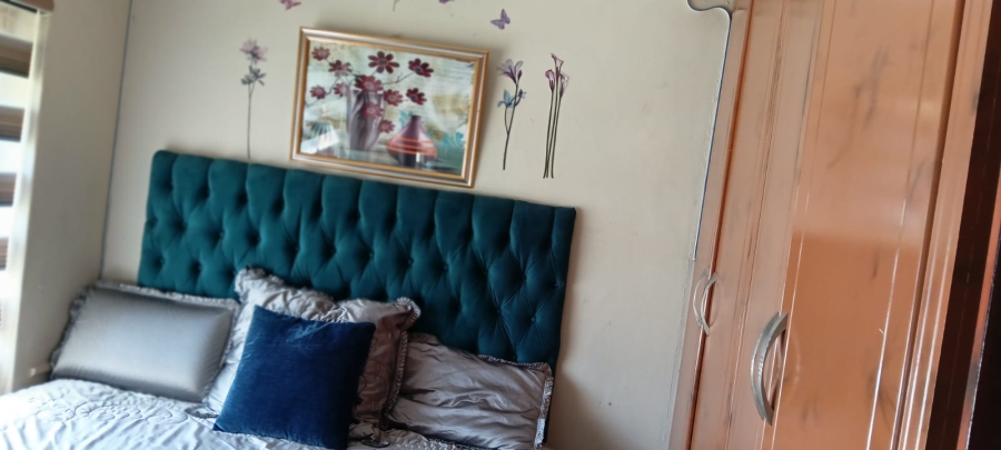 5 Bedroom Property for Sale in Pretoria North Gauteng